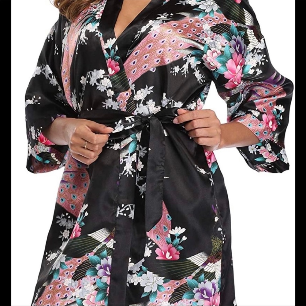 Sam Well Black Peacock Floral Satin Kimono Robe